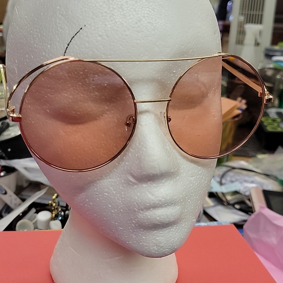 Gold Tone Wire Framed Sunglasses Retro Vintage Look - Picture 1 of 7